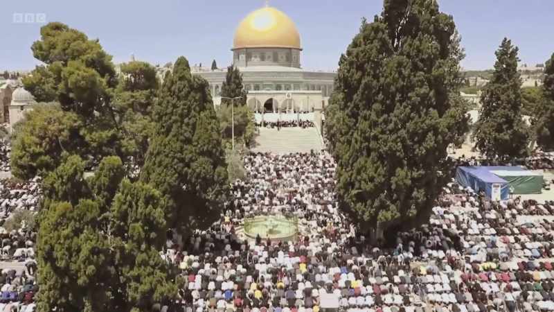 MUSLIM PRAYER