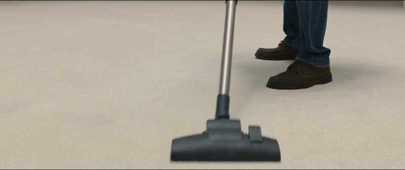 Must clean house soon, one hour. You do quick