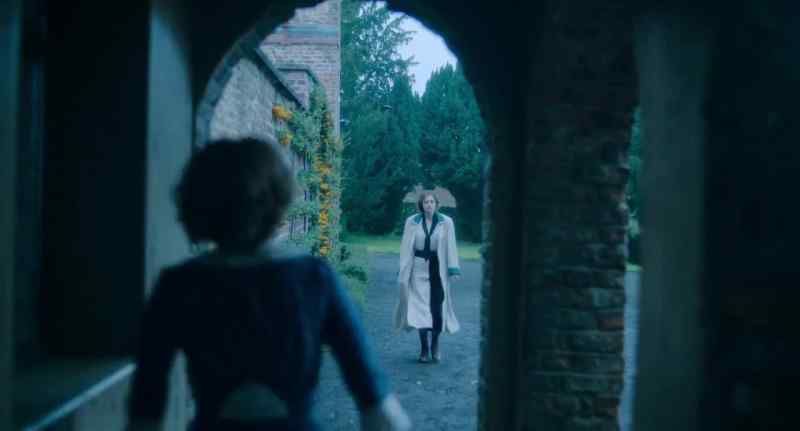 My Ladyship, you shouldn't be here. -No, Mrs. Bolton