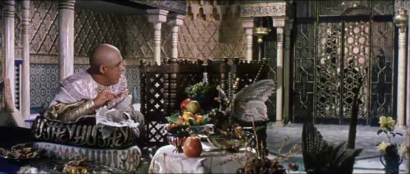 My lord! El Cid is throwing them food!