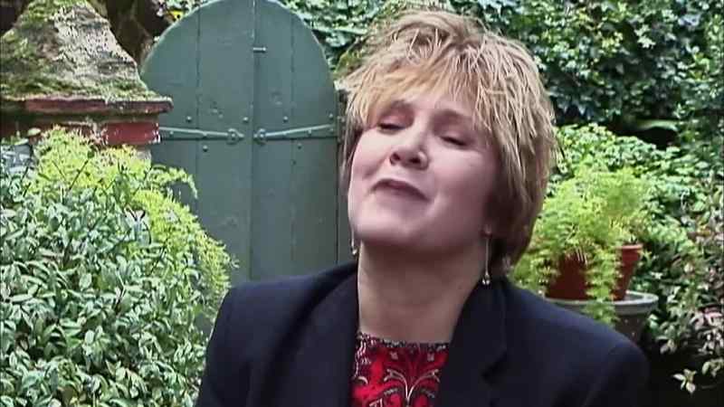 My mother is a golden shower queen