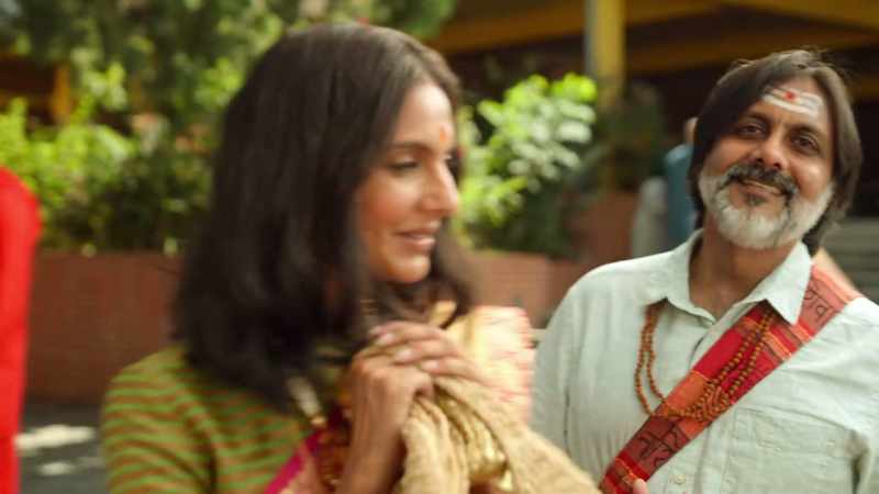 Namaste, Pandit Raj. -Hello, Pandit-ji