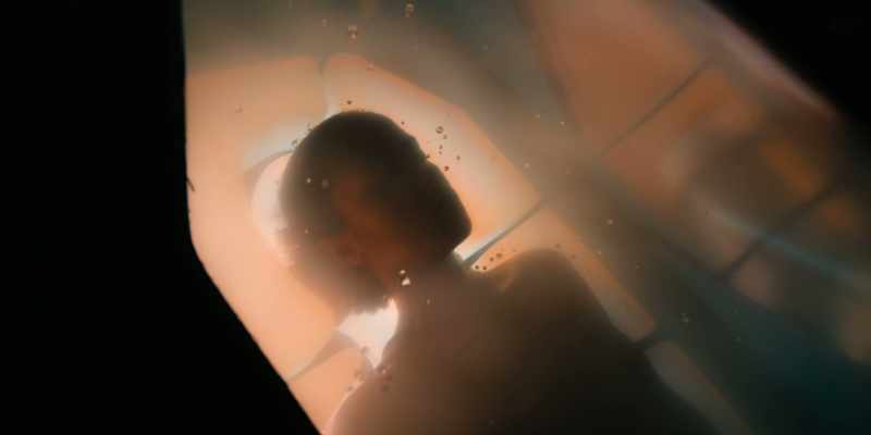 [NARRATING] Even waking up, the terror continued