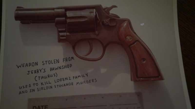 NARRATOR: Although the guns linked the murders