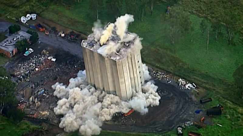[narrator] Built to withstand huge internal forces