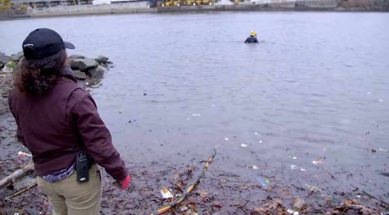 [narrator] Don fully submerges himself to test his hot water pump