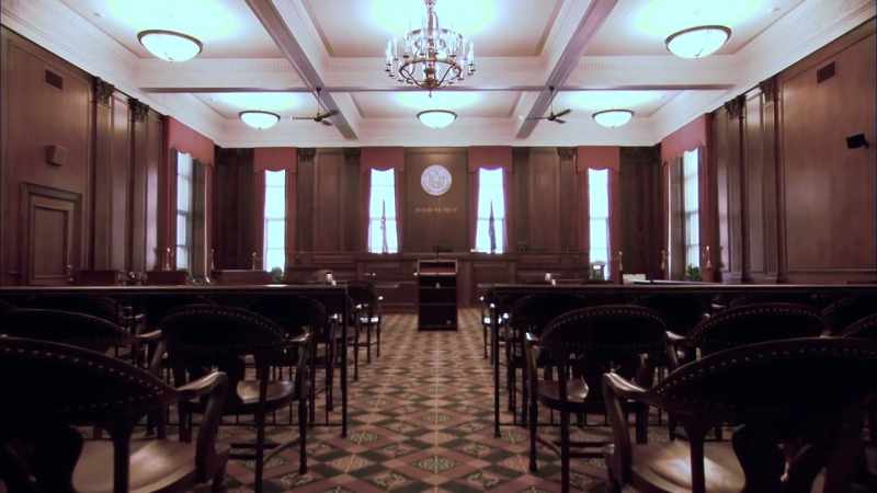 [Narrator] In October 2008, the trial begins