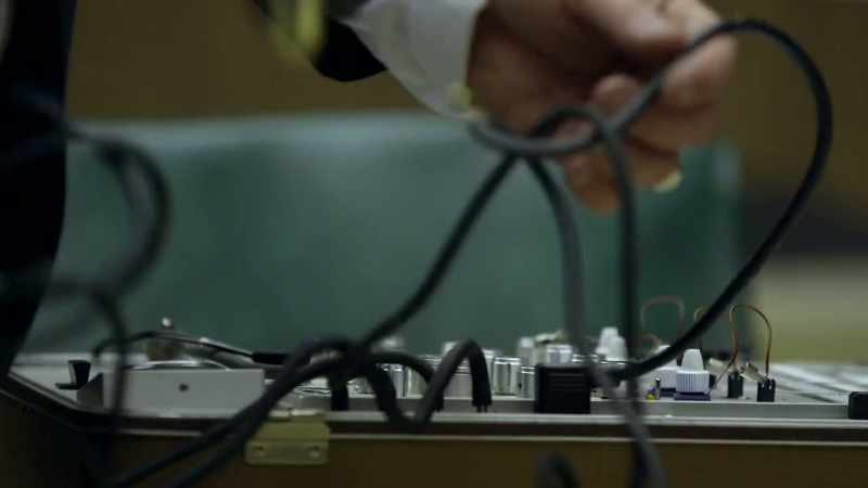Narrator: IT WAS A PRIVATE POLYGRAPH IN A CASE UNRELATED