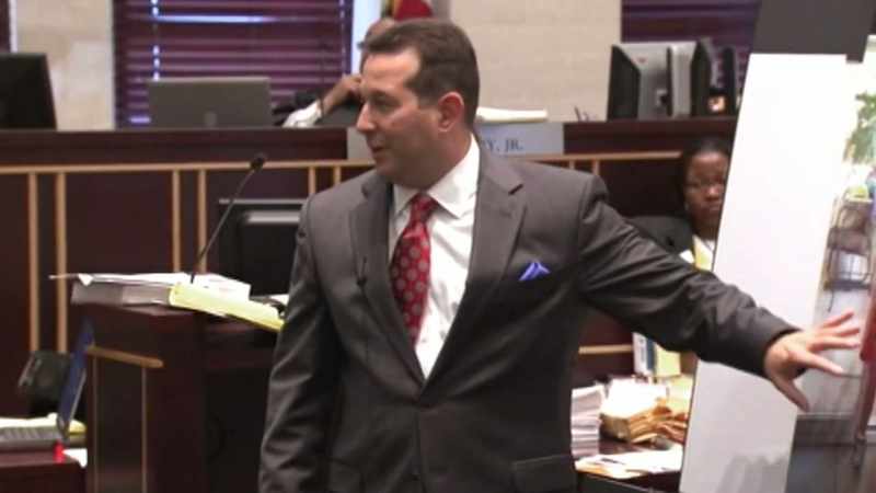 Narrator: JOSE BAEZ ENDS ON A POWERFUL NOTE