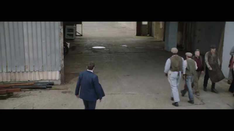 � [Narrator] Knudsen sends Kaiser to Ford