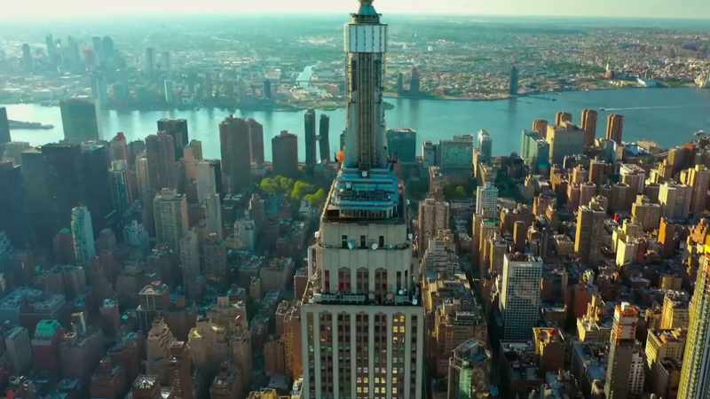 Narrator: New york's got secrets everywhere