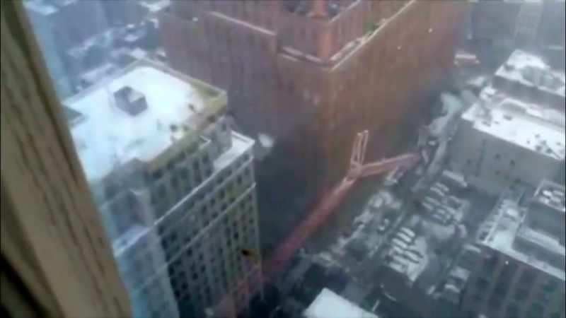 [narrator] The 570-foot crawler crane