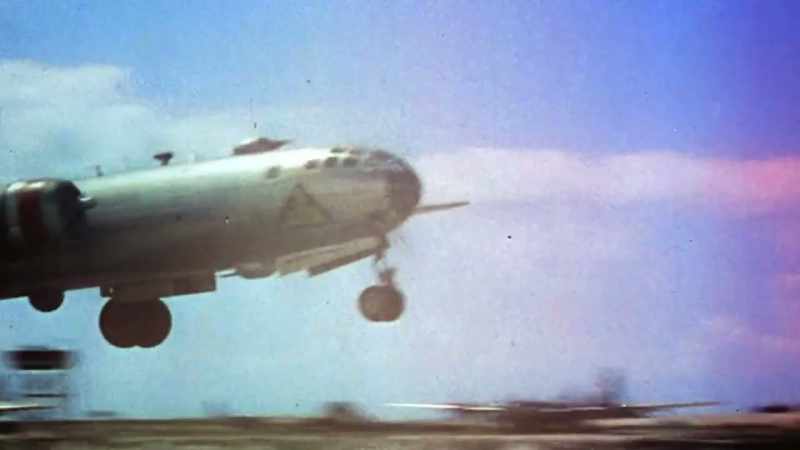 NARRATOR: Three hundred and twenty-five B-29s