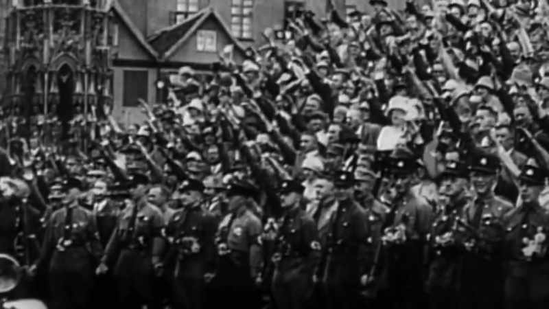 Narrator: When the nazis come to power in 1933