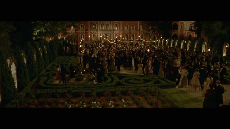 � [Narrator] With the warring twenties and full swing
