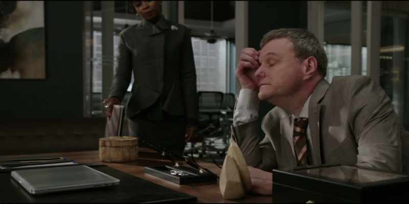 Nat, you need to get some sleep. - Yeah, what do you think I'm doing?