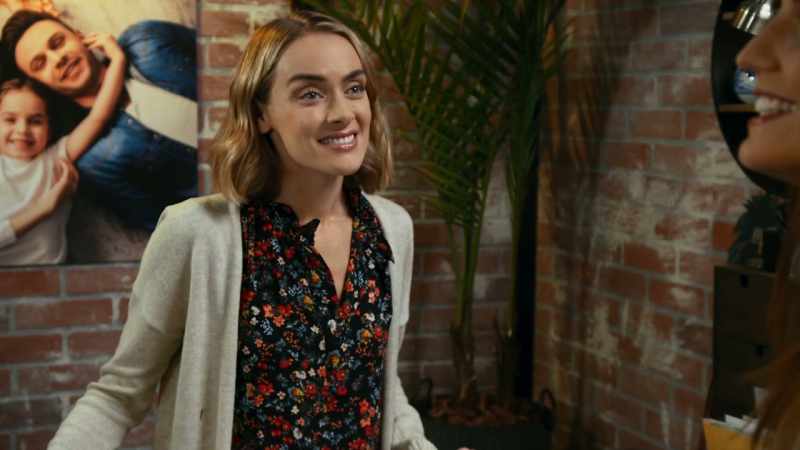 Natalie Gray, I'm Tommy's girlfriend