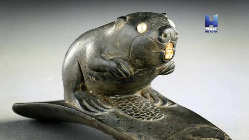 Native Americans saw a beaver, an owl, and a wolf