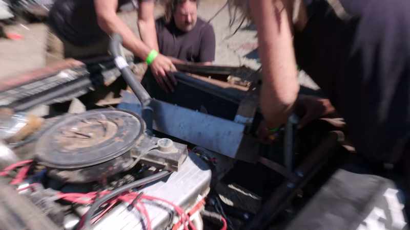 Need that to weld right along this edge. - We'll just bend it where it fits