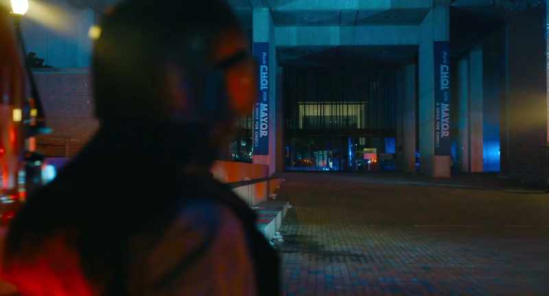 Negotiator's going in