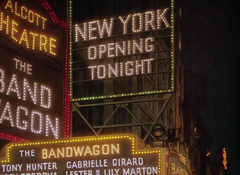 NEW YORK - OPENING TONIGHT