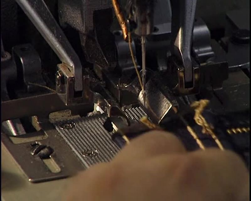 NEXT STEP -- THE BUTTONHOLE