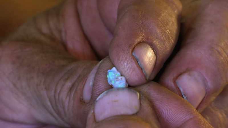 Nice bit of crystal there. Hm.That is nice crystal