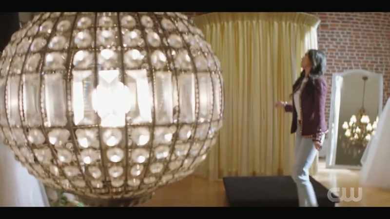 Nicky: JUST A MINUTE. THE ZIPPER'S TRICKY