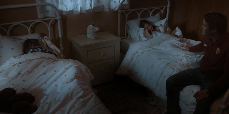 Night, Daddy. Night-night