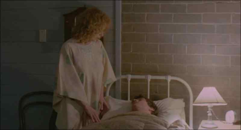 Night-night, Mary
