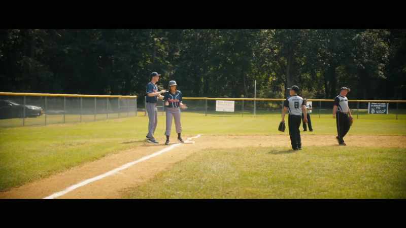 Niki beautifully bunt down with those soft hands