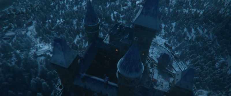 [Nikolas] There, Blitzen! Down there!
