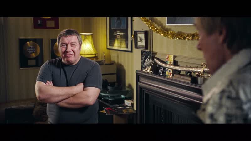 No I realised that Christmas is the time to be with the people you loveRightAnd I realised that as dire chance and fateful cockup would have ithere I ammid fiftiesand without knowing it I've spent