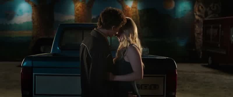 No imaginé así nuestro primer beso