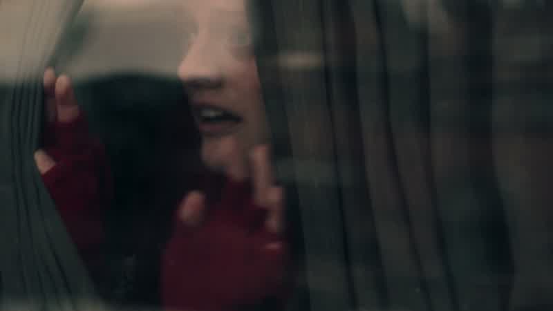 No! Let me out! Please, let me out! No! Hannah! Hannah!