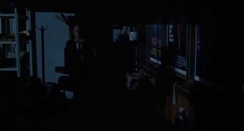 No lights in here either?