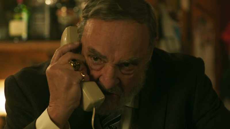 No, you listen to me, get those suitcases back here