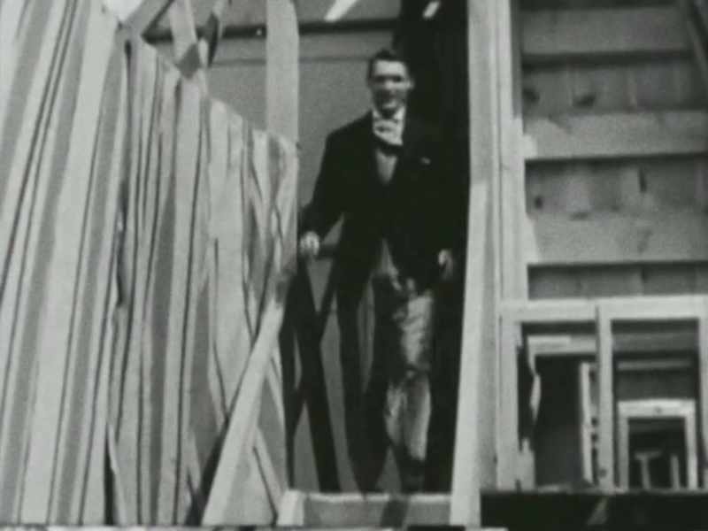 No, no, no, that's another vaudeville actor