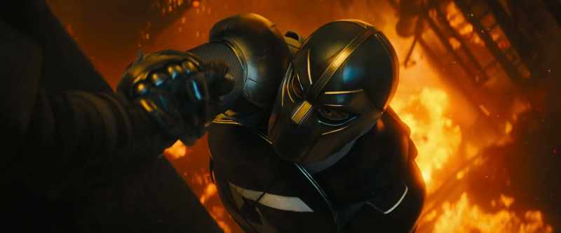 No one comes to save you, good guy