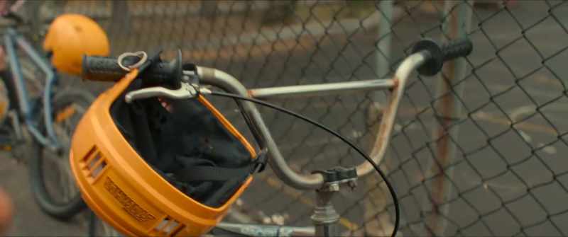 No, they're locked! - Here's one! Keithy, you ride with Daisy!