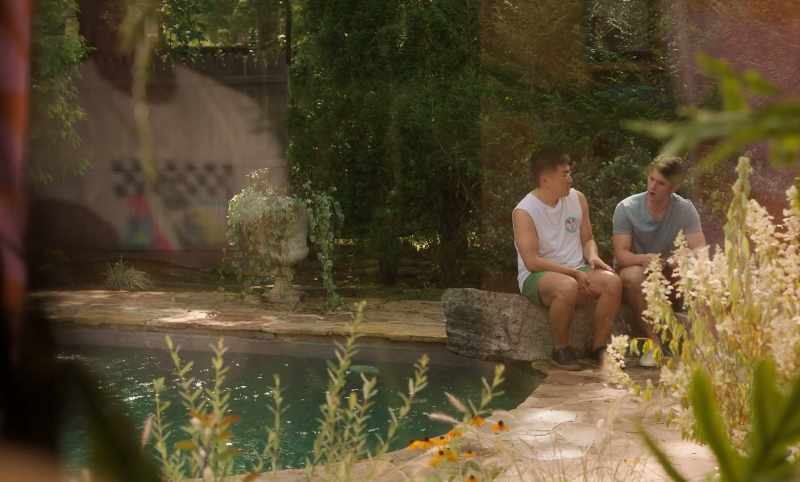 NOAH: (SIGHS) When did Howie get back? -A little while ago