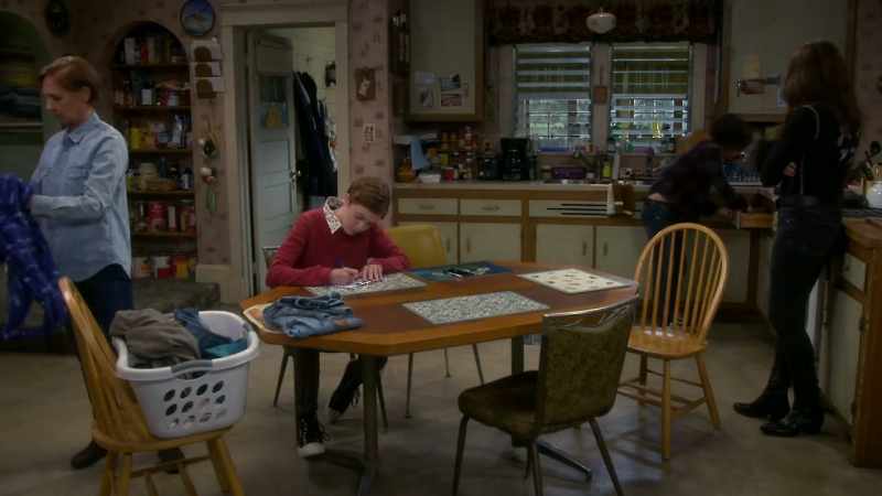 Nobody around here sews