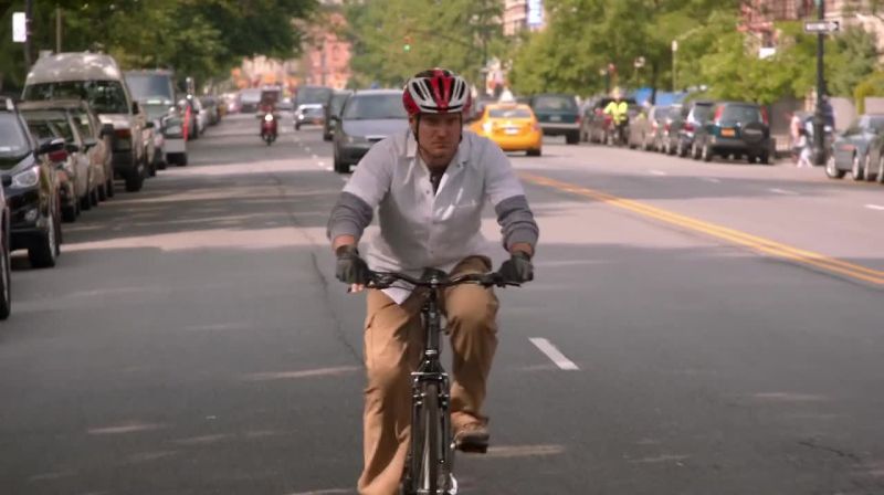 North on Manhattan. Handing off