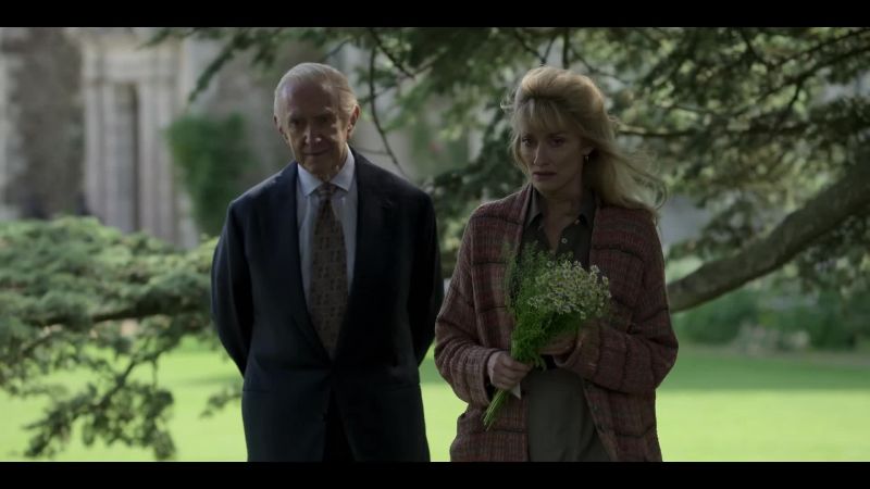 Norton thought it was morbid to have her so close, but…