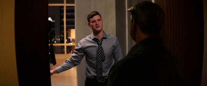Not a girlfriend. Just an intern. - Oh, I'm sorry