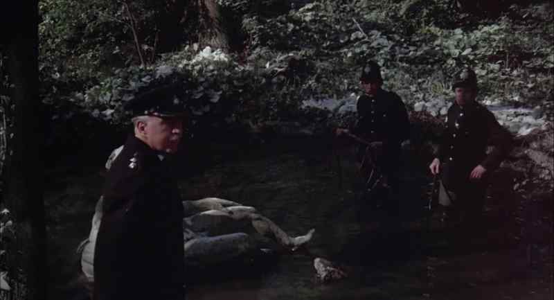 Nothing here, sir