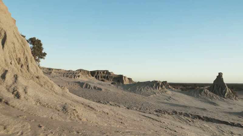 Now Australia's centre is one vast desert