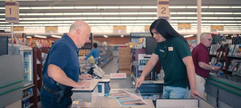 Now, cashier Greg Garcia corroborated