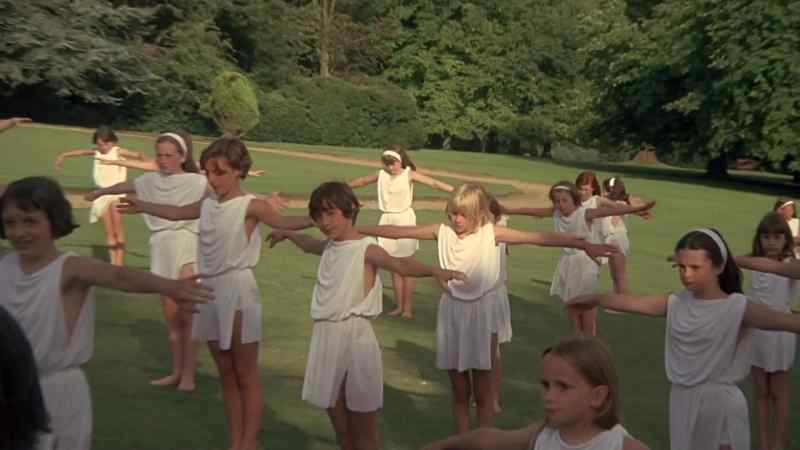 Now we do that again, arms up and goes down