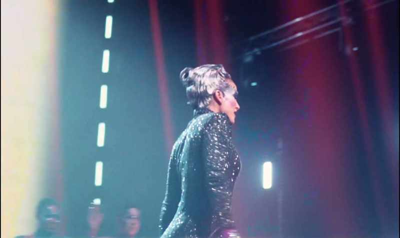 �� Now feel the heat From my heartbeat ♪